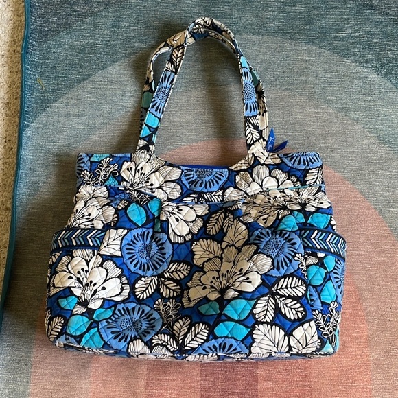 Vera Bradley Large Floral Blue and White Quilted Bohemian Tote Bag - Picture 16 of 16